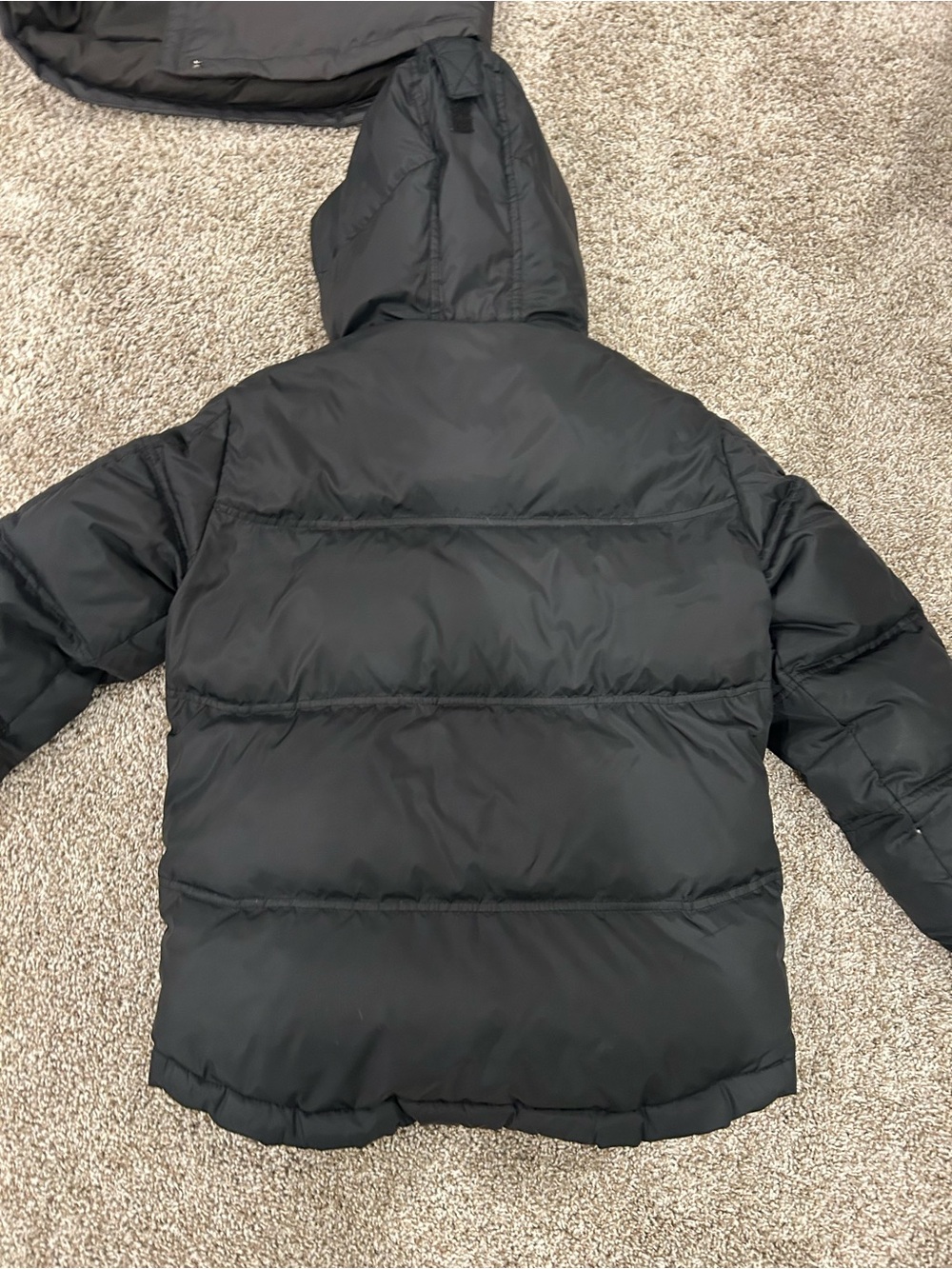 Winter jacket - Picture 3 of 3